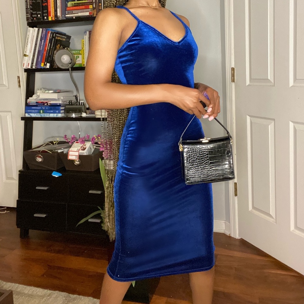 Electric Blue Velvet Midi Dress